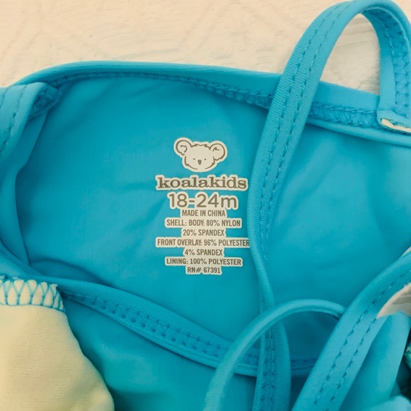 2 swimsuits 18m and 18-24m - Picture 7 of 7